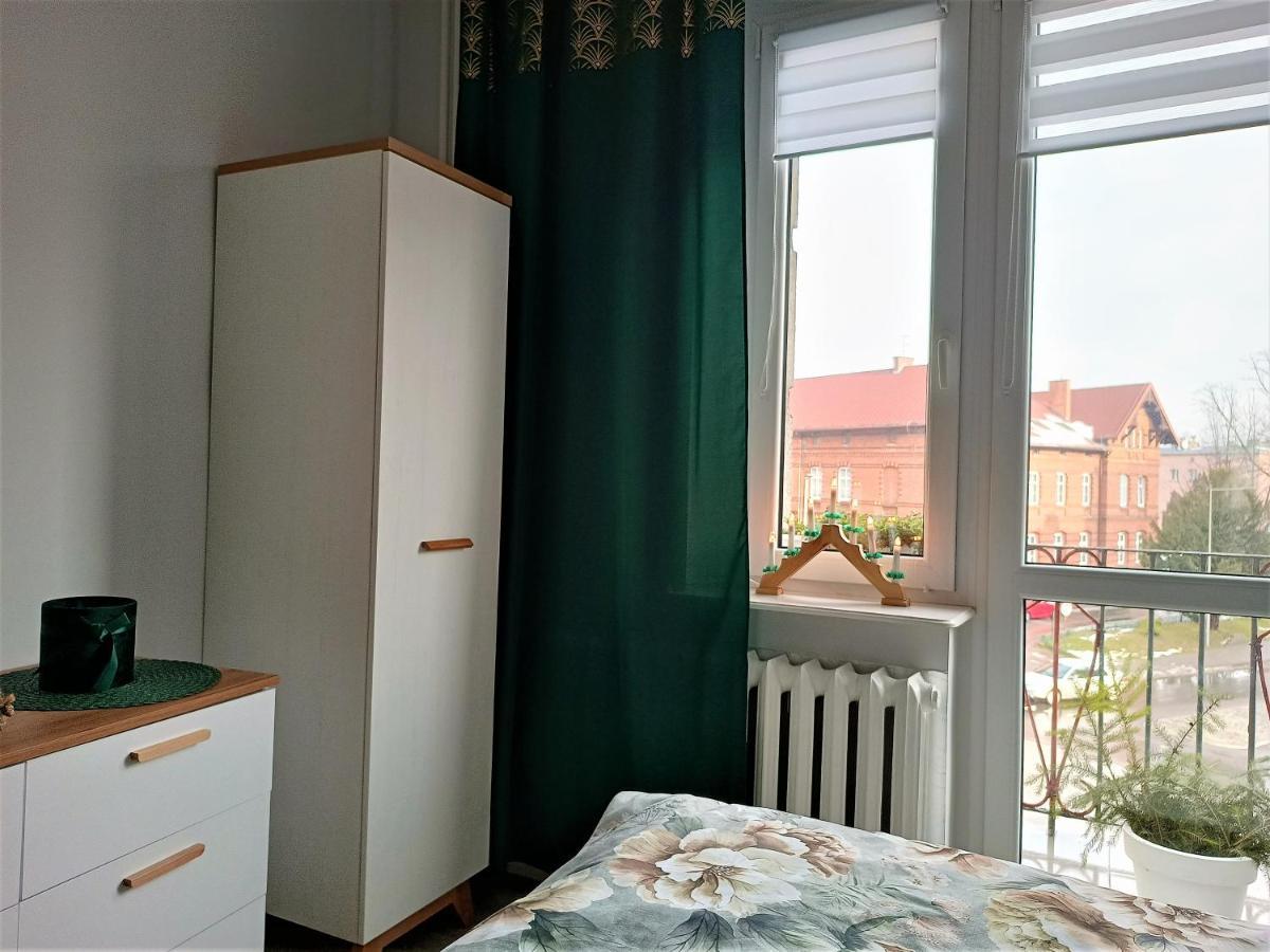 Szmaragdowy Apartament Przy Ulicy Opolskiej Tarnowskie Góry Eksteriør bilde