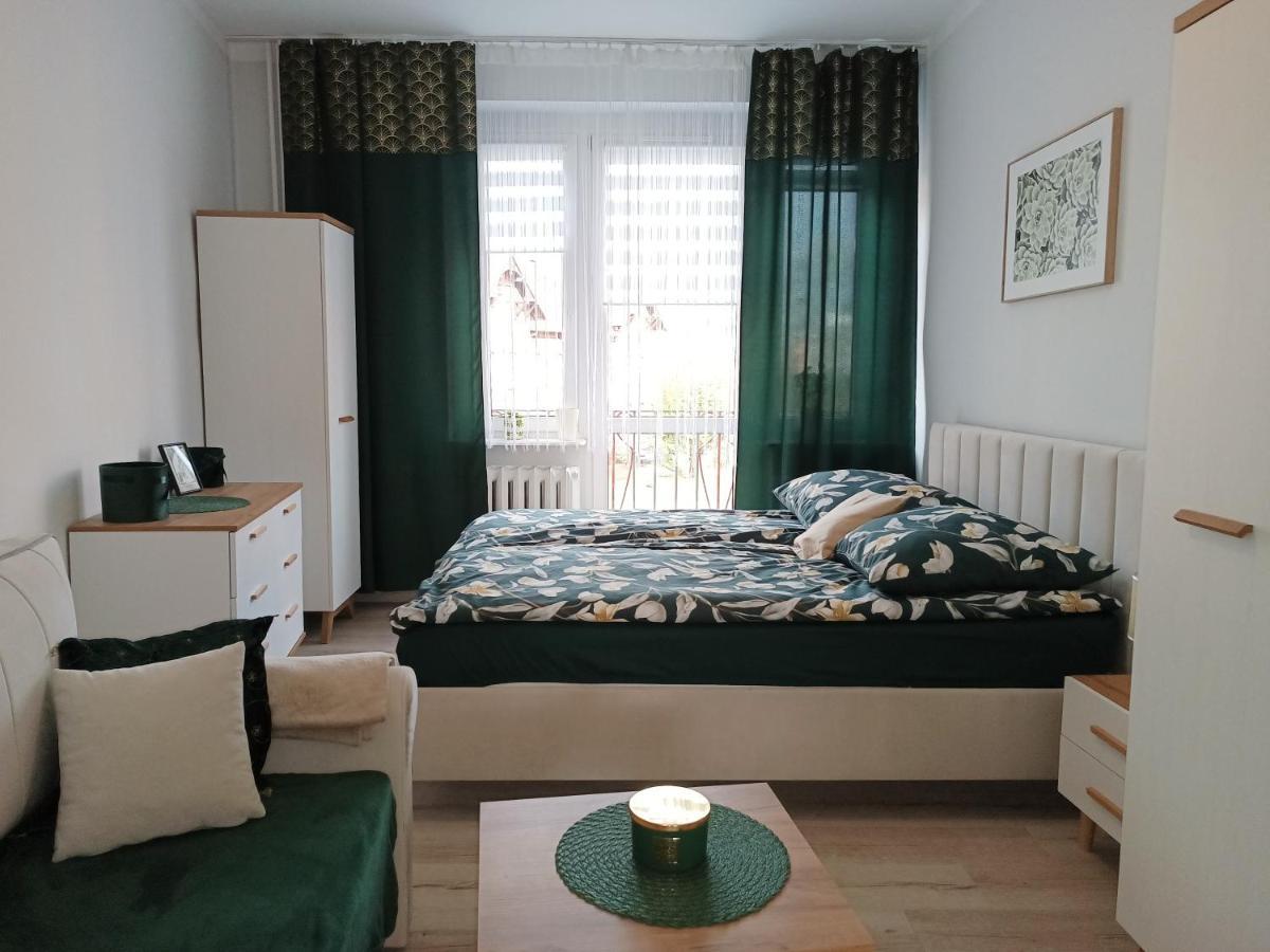 Szmaragdowy Apartament Przy Ulicy Opolskiej Tarnowskie Góry Eksteriør bilde